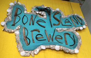 Hop_257_Bone_Island_Brewery.pdf